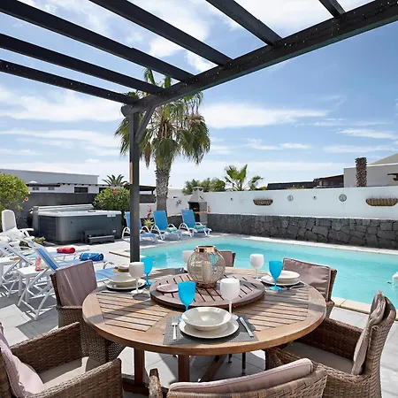 Villa Hibiscus Playa Blanca (Lanzarote)
